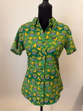 NWOT Dixxon women’s Chips n Guac shirt